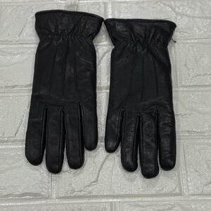 Wonderfit by Isotoner Leather Gloves